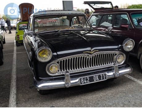 842 DK 71, Simca Vedette