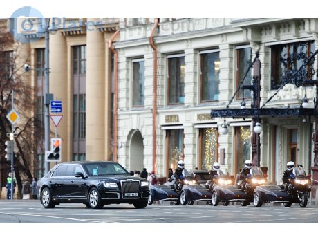 839 WX 01, Aurus Senat