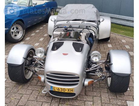 L-630-XH, Donkervoort D8