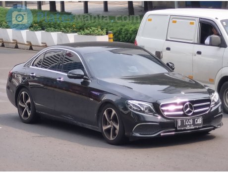 B 1449 CAB, Mercedes-Benz E-Klasse