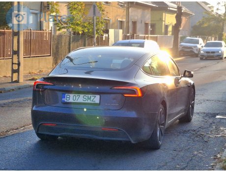 B 07 SMZ, Tesla Model 3