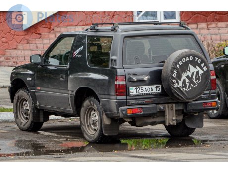 125 AOA 15, Opel Frontera