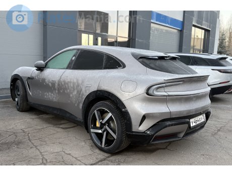 у464ау35, Xiaomi YU7