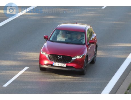 DJ 8105C, Mazda CX-5