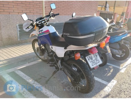 PM 2825 BP, Yamaha XT