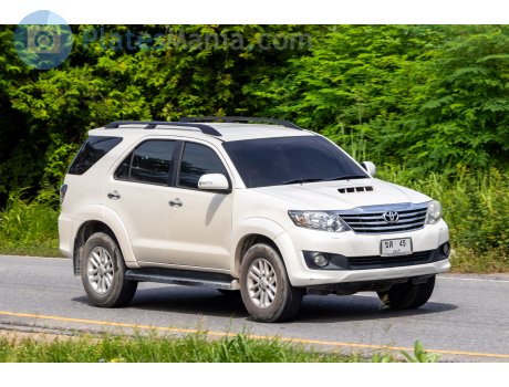 ขต 45, Toyota Fortuner