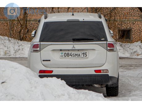 084 SMA 15, Mitsubishi Outlander