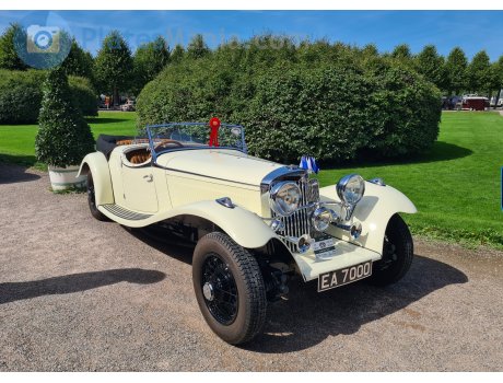 EA 7000, Jensen C-V8