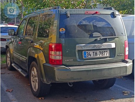 34 TH 7877, Jeep Cherokee