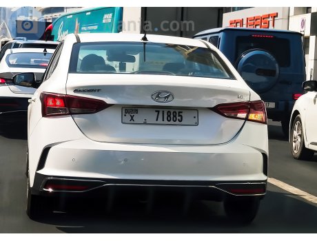 X 71885, Hyundai Accent