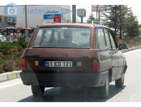 51 ED 121, Renault 12