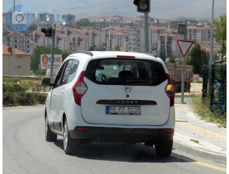 06 FZ 8938, Dacia Lodgy