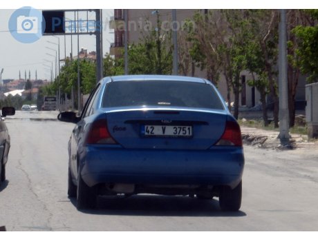 42 V 3751, Ford Focus