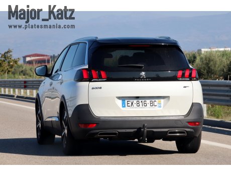 EX-816-BC, Peugeot 5008