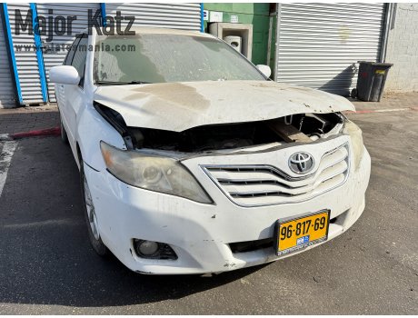 96-817-69, Toyota Camry