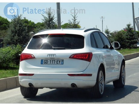 GD-117-EY, Audi Q5