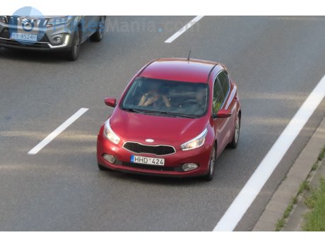 HHD 424, Kia Ceed