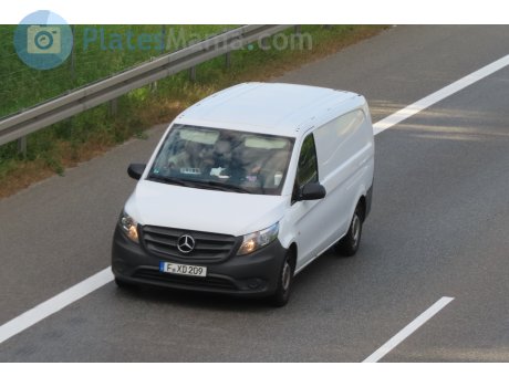 F XD 209, Mercedes-Benz Vito
