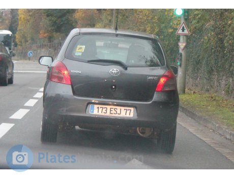 173 ESJ 77, Toyota Yaris