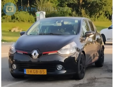 1-KGB-85, Renault Clio