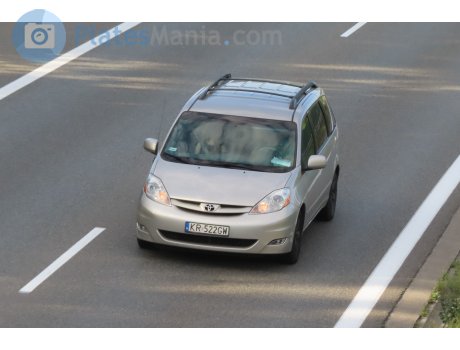 KR 522GW, Toyota Sienna