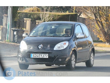 624 EYJ 77, Renault Twingo