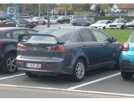 2-HJT-854, Mitsubishi Lancer