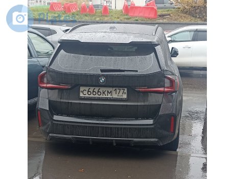 с666км177, BMW X1