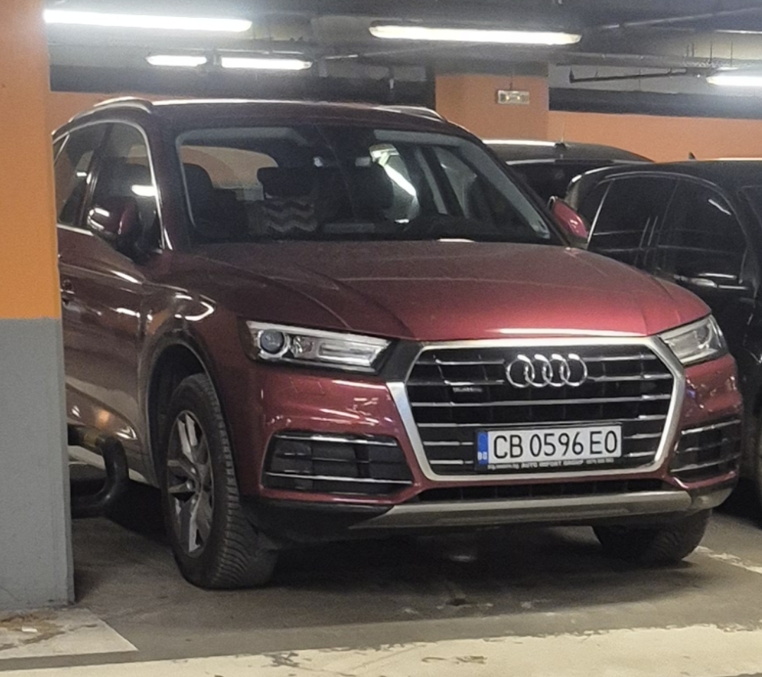 CB 0596 EO, Audi Q5 2nd gen SUV (FYB), 2017–2020