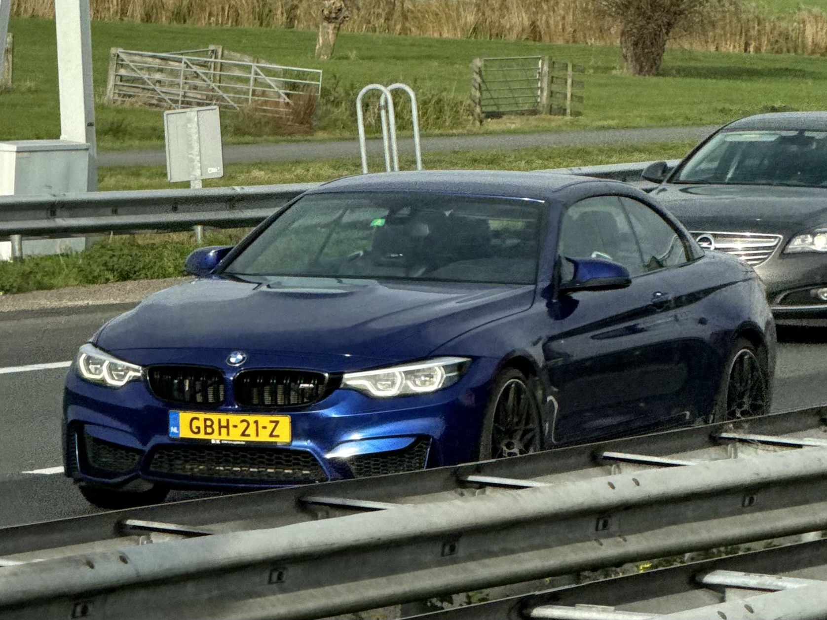 GBH-21-Z, BMW M4 1st gen Cabrio (F83), 2014–2020