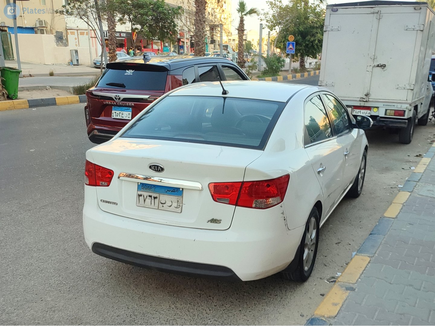 ٣٧٦٣ برط, Kia Cerato 