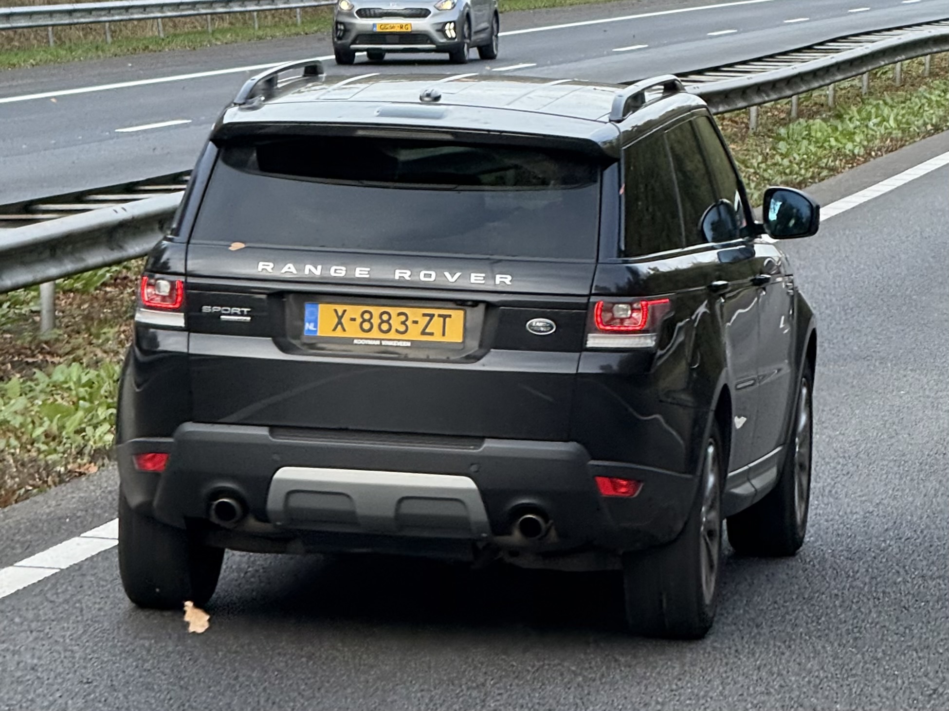 X-883-ZT, Land Rover Range Rover Sport 2nd gen (L494), 2013–2017