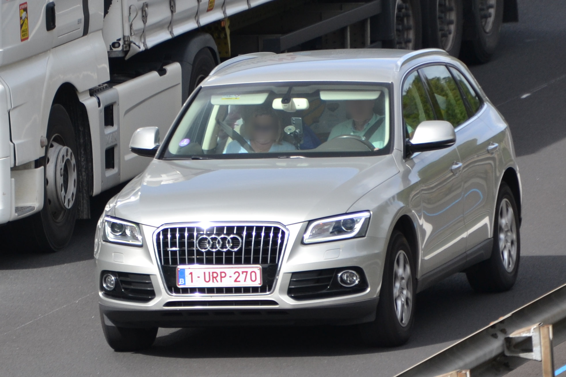 1-URP-270, Audi Q5 1st gen (8RB), 2008–2017