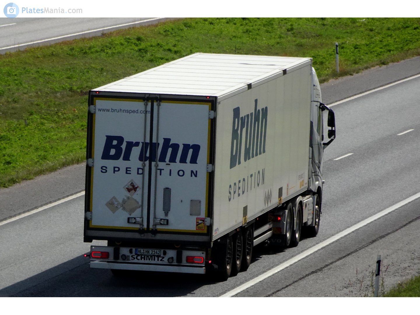 HL HK 2142, Schmitz SKO 