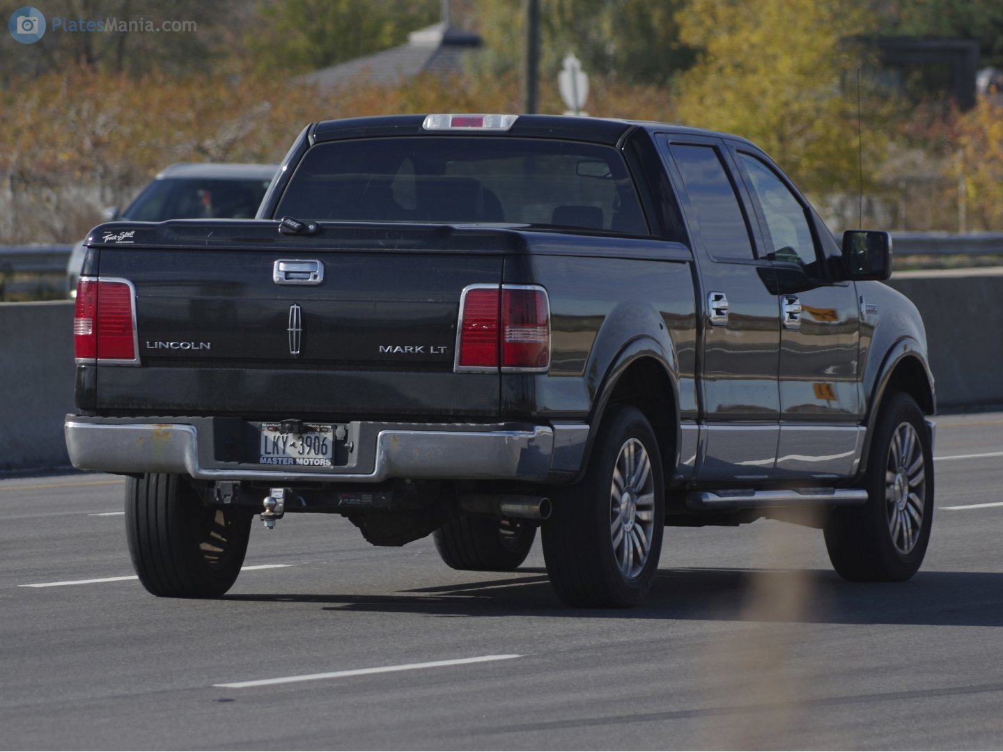 LKY-3906, Lincoln Mark LT 1st gen (P397; NA-market), 2005–2008