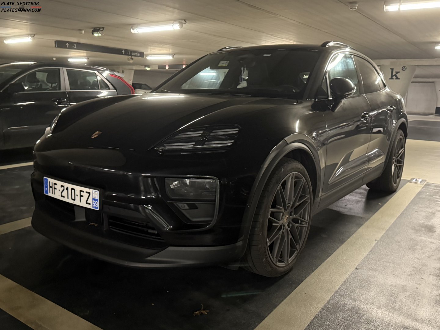 HF-210-FZ, Porsche Macan 2nd gen EV (XAB), 2024–