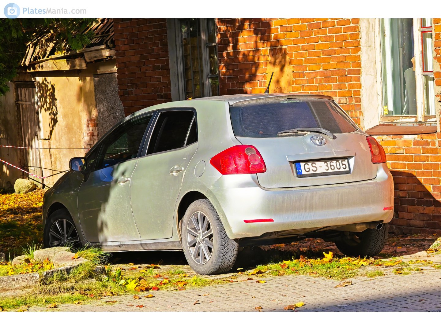 GS-3605, Toyota Auris 1st gen 5-door Hatch (E150), 2006–2010