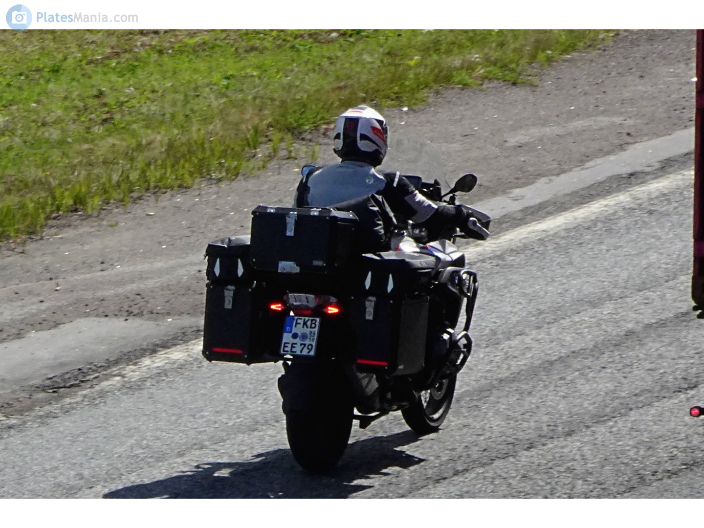 FKB EE 79 (04/10), Seasonal plates 