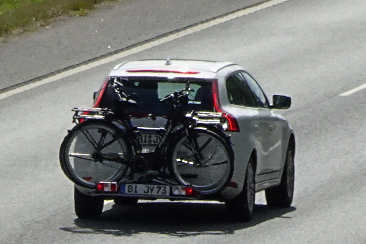 BI JY 73, Volvo XC60 