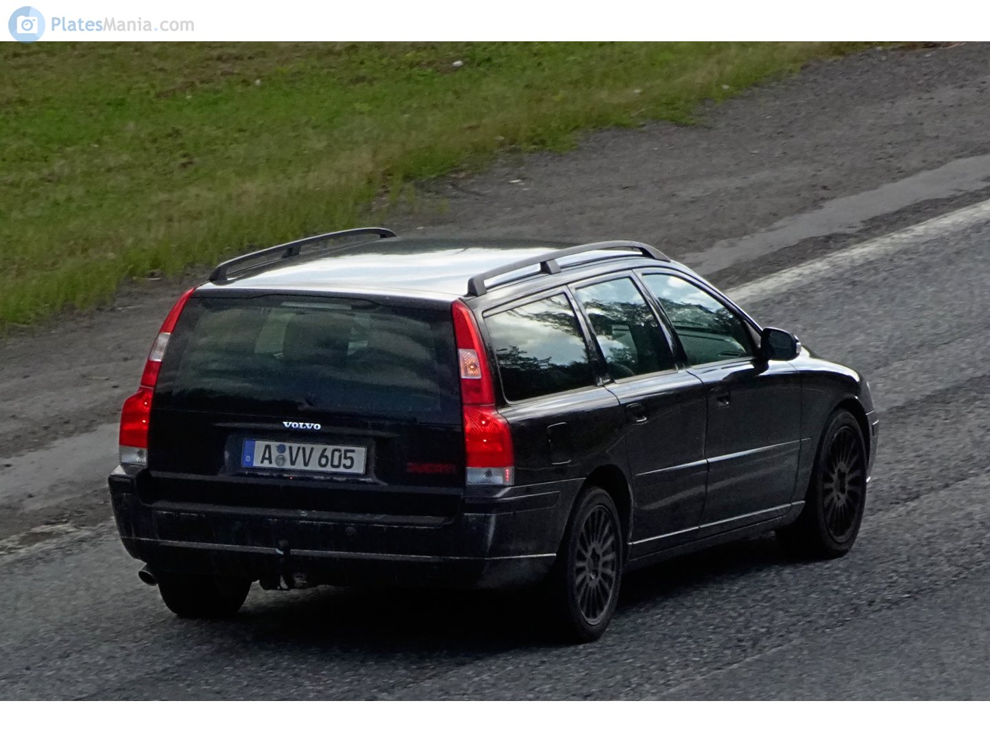 A VV 605, Volvo V70 