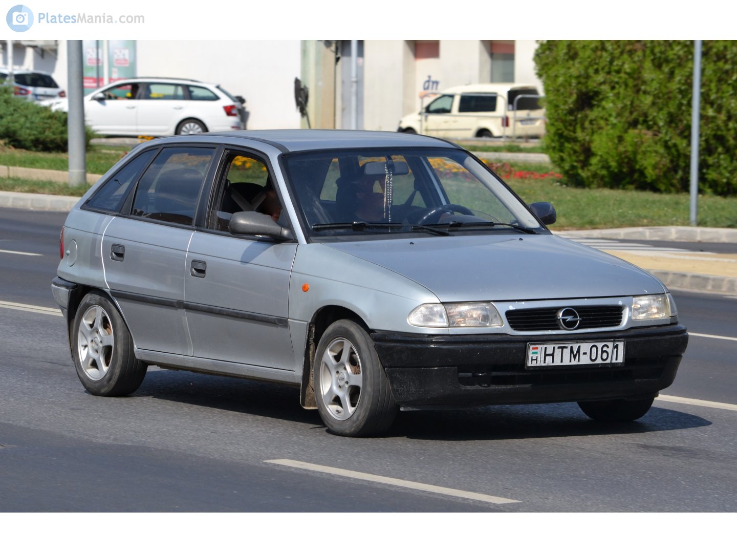 HTM-061, Opel Astra 1st gen 5-door Hatch (F; T92), 1991–1998 (–2002 for Eastern Europe)