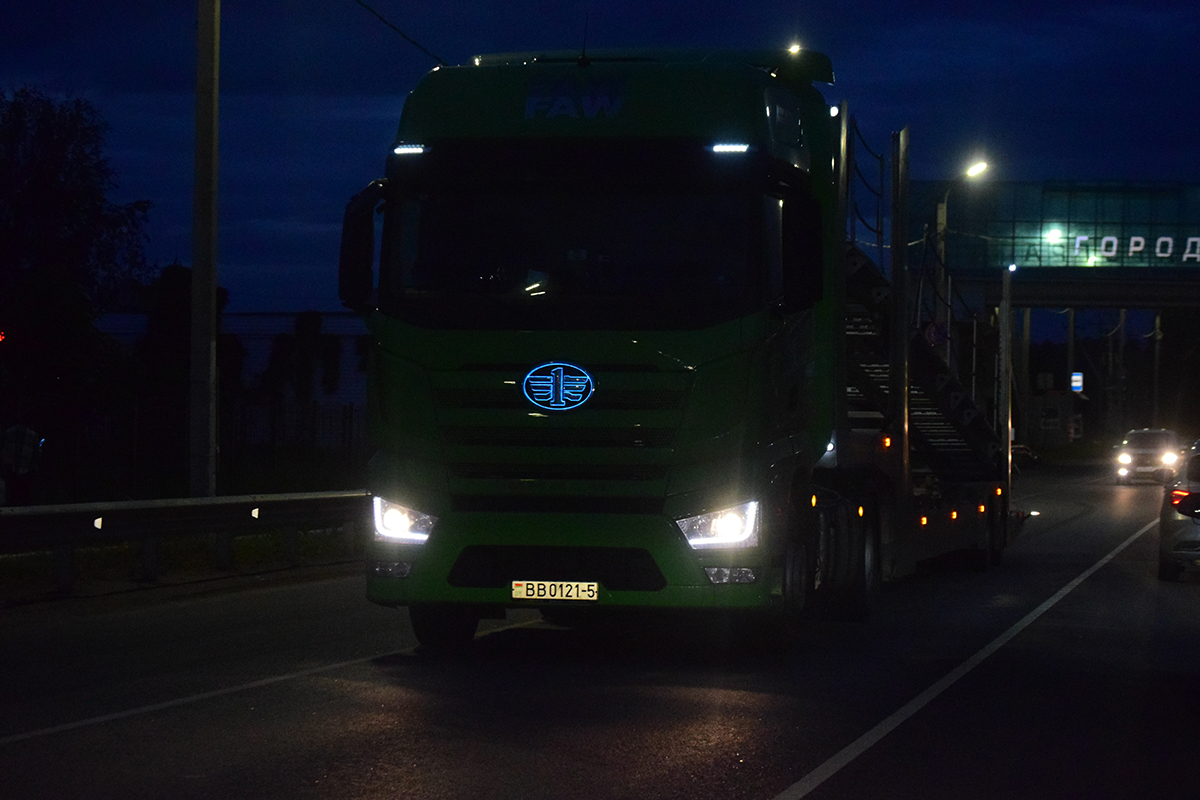 BB 0121-5, FAW J7 Eagle 