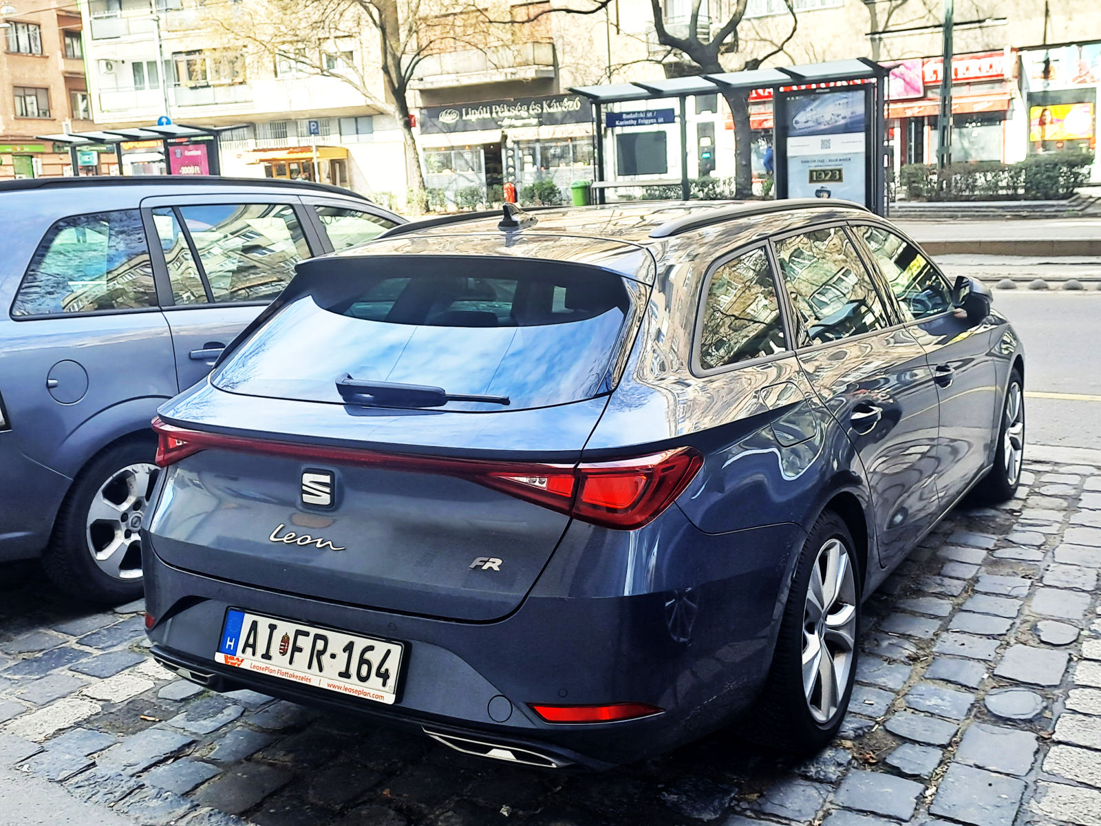 AI FR-164, SEAT León 4th gen SportsTourer (KL8), 2020–