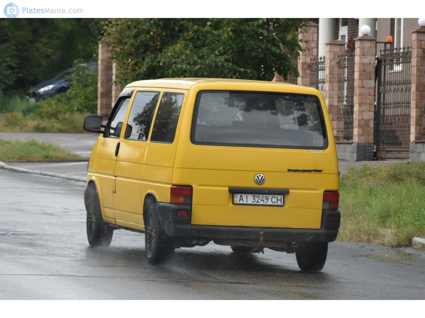 AI 3249 CH, Volkswagen Transporter 4th gen Van (T4) (70/7D), 1990–2003