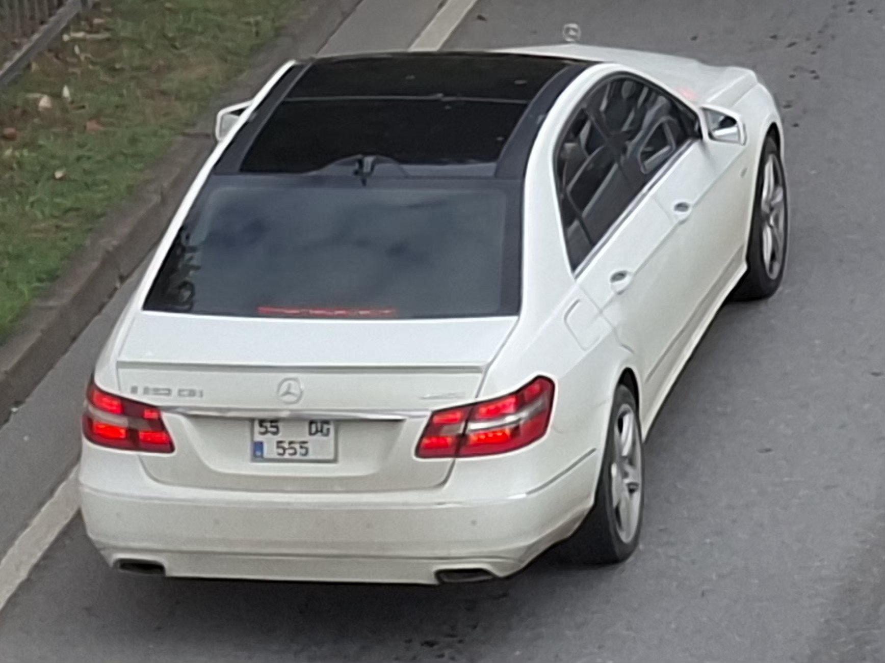 55 DG 555, Mercedes-Benz E-Klasse 4th gen Sedan (W212), facelift, 2013­–2016