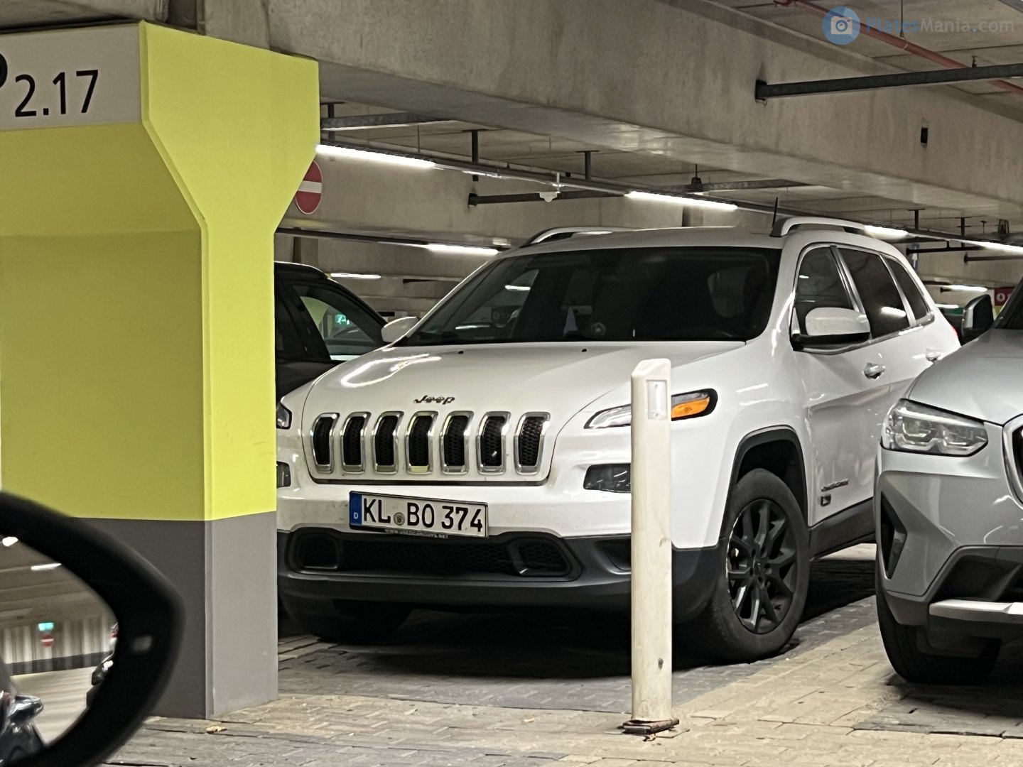 KL BO 374, Jeep Cherokee 5th gen (KL), 2013–2018