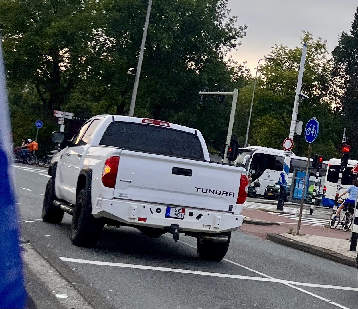 XE 501, Toyota Tundra 2nd gen (XK50), facelift, 2013–2021