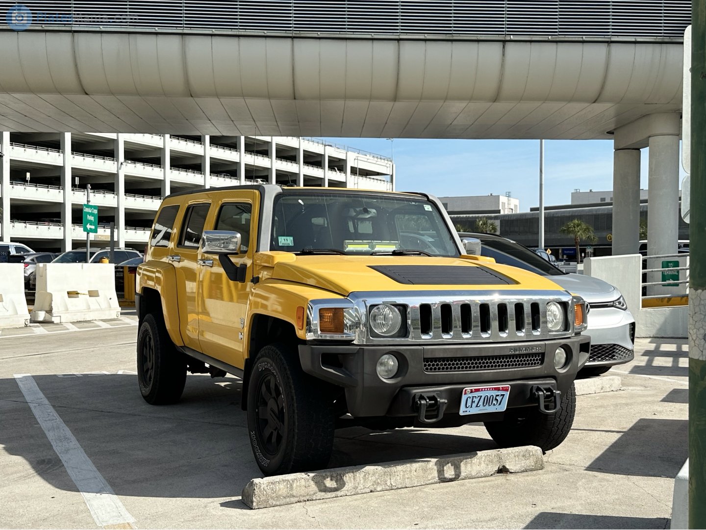 CFZ 0057, HUMMER H3 1st gen SUV (GMT345), 2005–2010