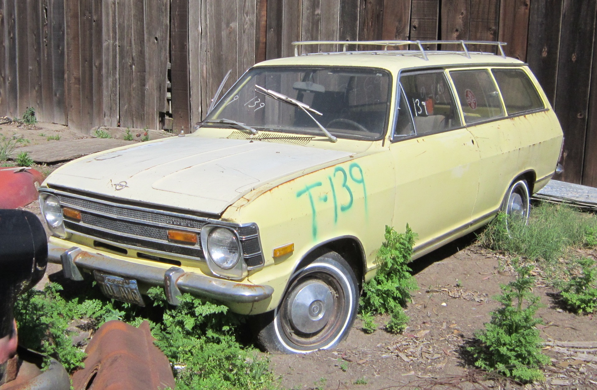 701 AWQ, Opel Kadett 2nd gen 3-door Caravan (B), 1965–1973
