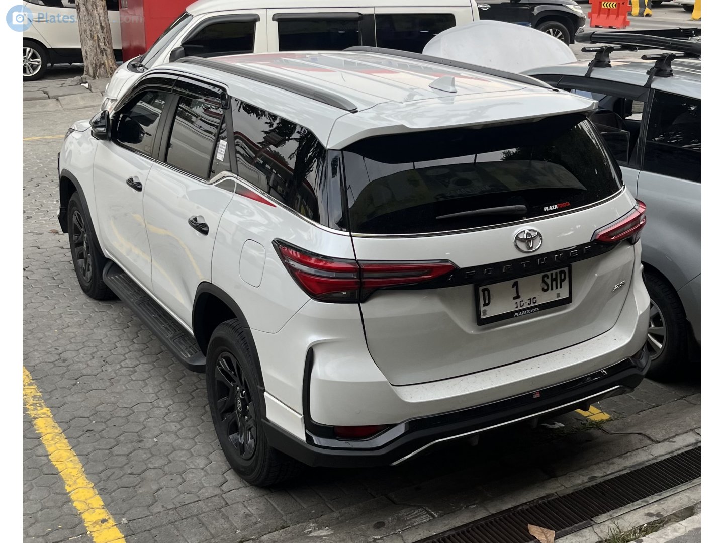 D 1 SHP, Toyota Fortuner 2nd gen (AN160), 2015–